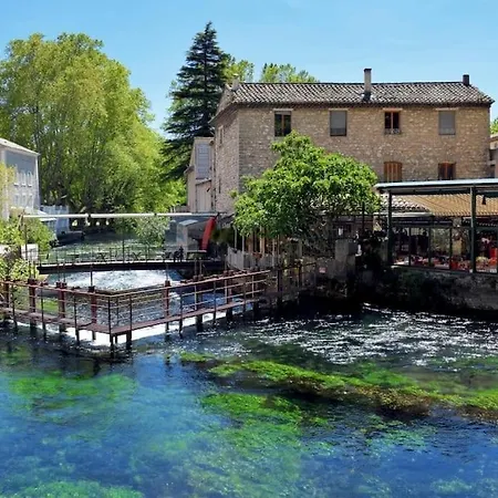 Maison De